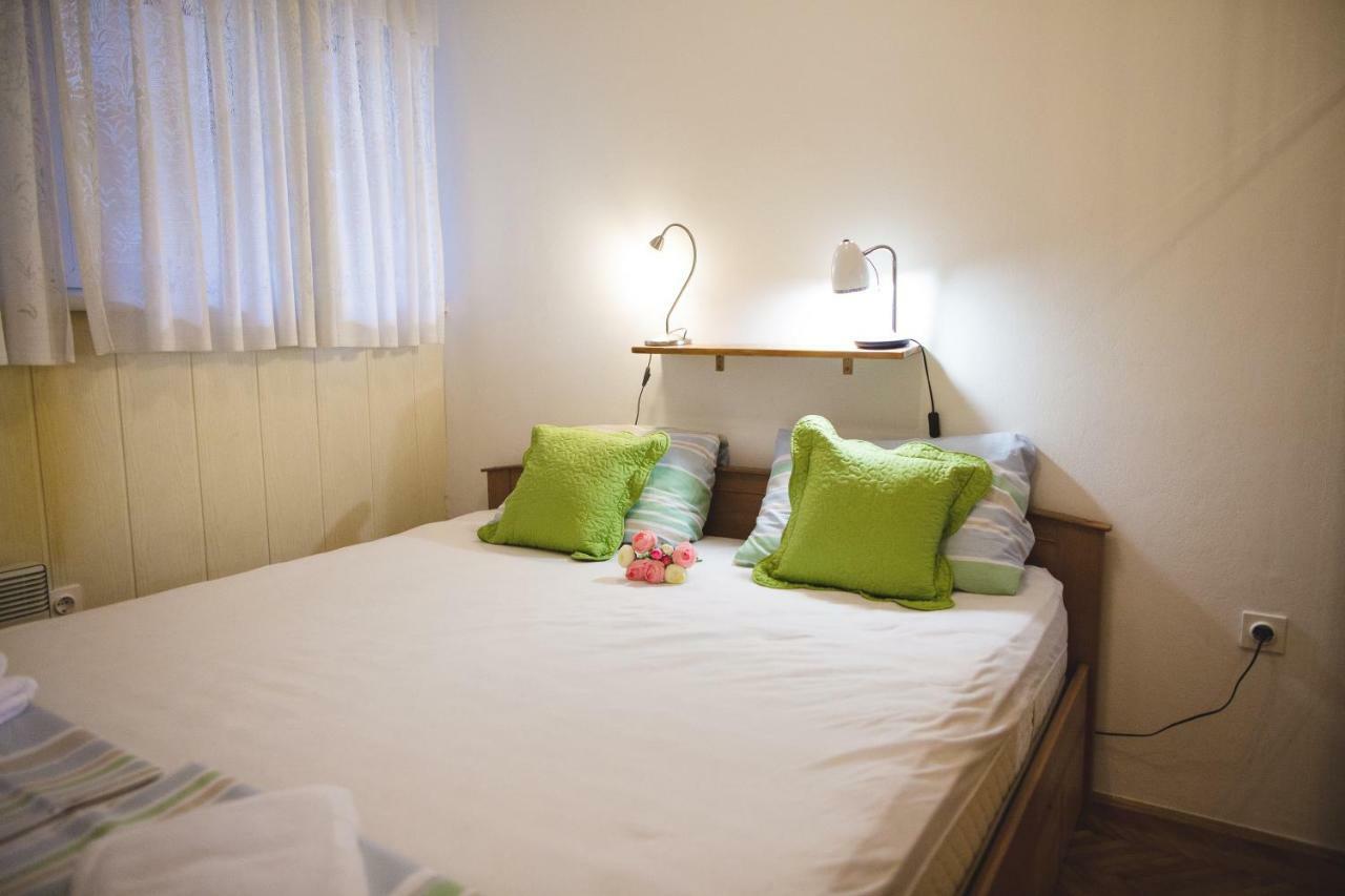 Apartment Ema Шибеник Екстер'єр фото