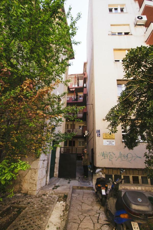 Apartment Ema Шибеник Екстер'єр фото